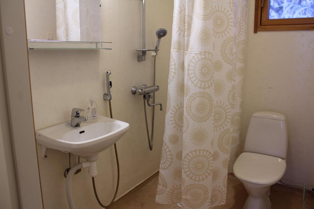Motel Willis West รูกา ภายนอก รูปภาพ
