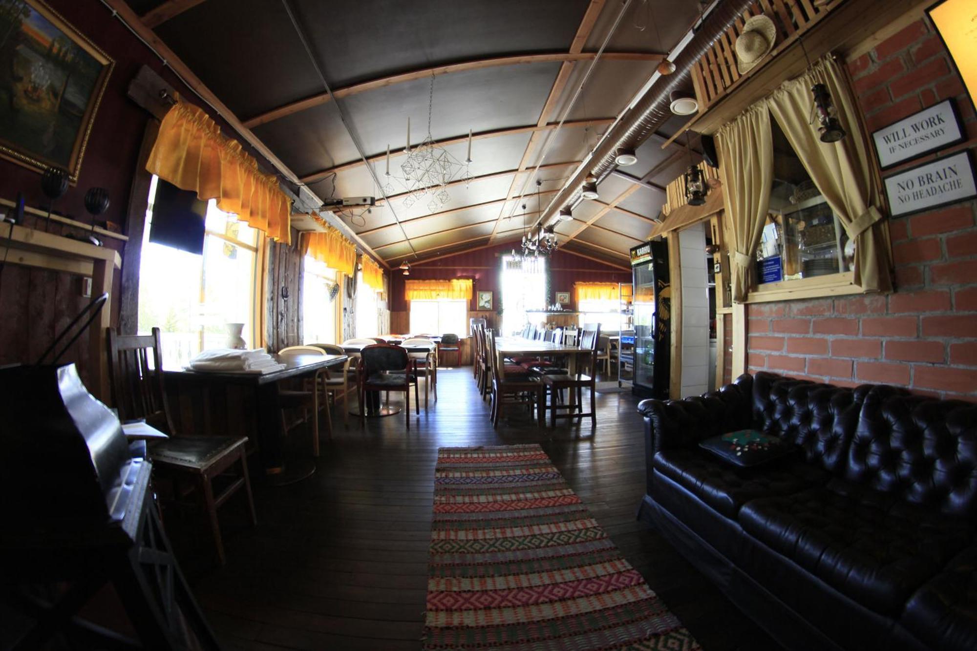 Motel Willis West รูกา ภายนอก รูปภาพ